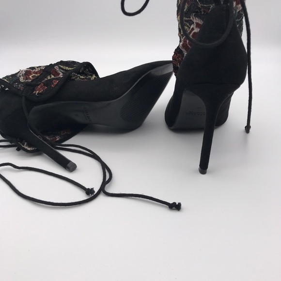 Zara Floral Embroidered Sock Style Heels NWOT - Picture 7 of 9